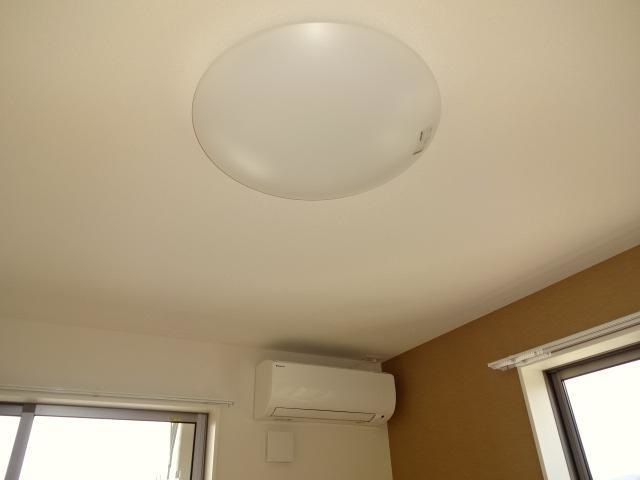 その他設備　照明器具・エアコン