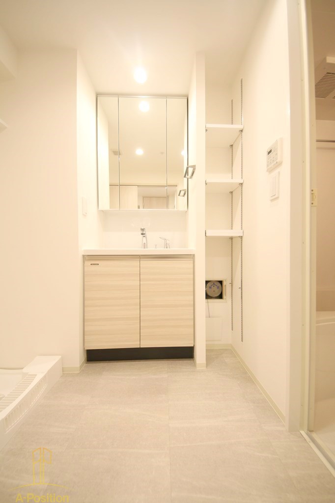 洗面設備　CASA REGULUS FUKUSHIMA NODA