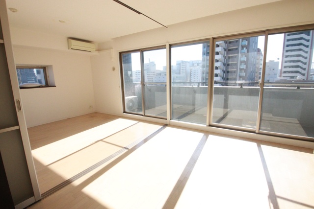 居室・リビング　※別室の参考写真の為、現況優先です。