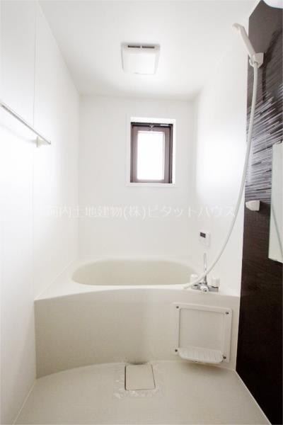 バス・シャワールーム　風呂