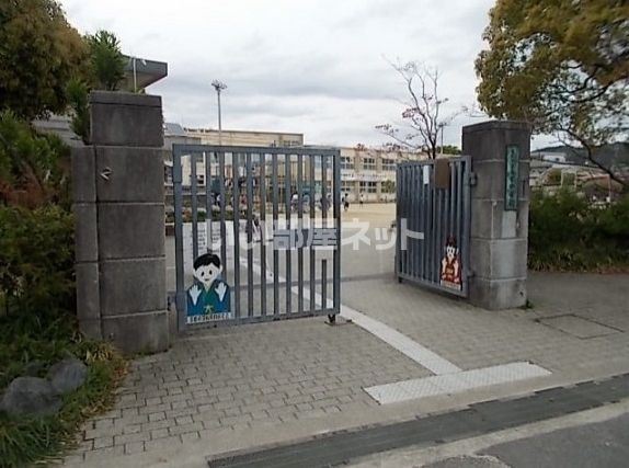 小学校　京都市立大宮小学校（小学校）まで300m