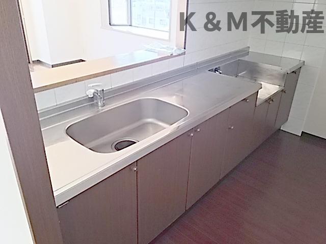 キッチン　お料理しやすいキッチンです