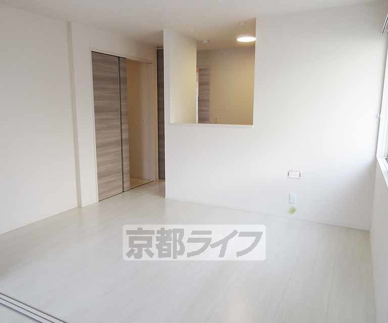 居室・リビング　風通しのよいリビングです。