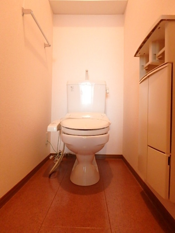 トイレ　図面と現状に相違がある場合には現状を優先