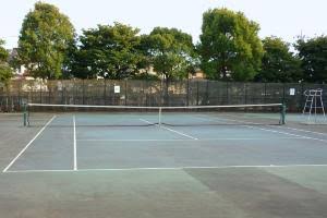 公園　美しが丘近隣公園 庭球場（公園）まで640m