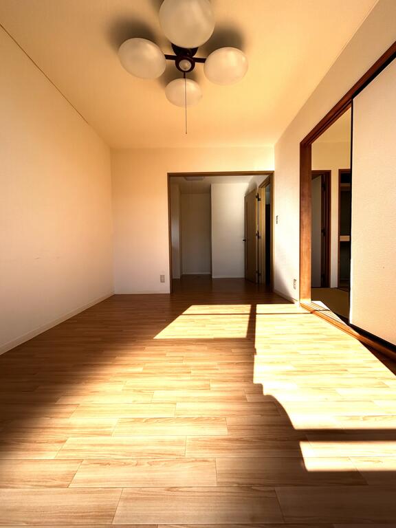 居室・リビング　LDK9帖　エアコン付