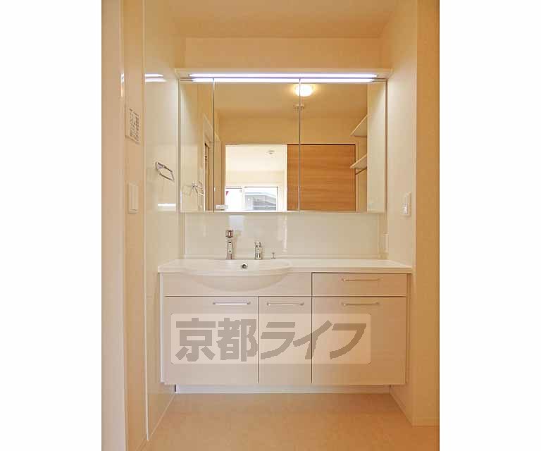 洗面設備　洗面所です。