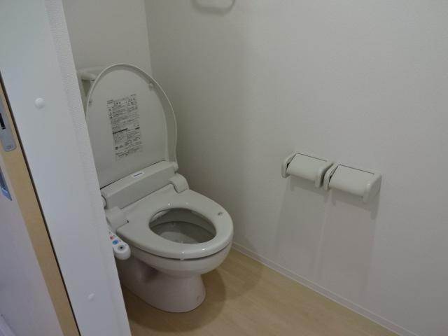 トイレ　クレストＶのトイレ