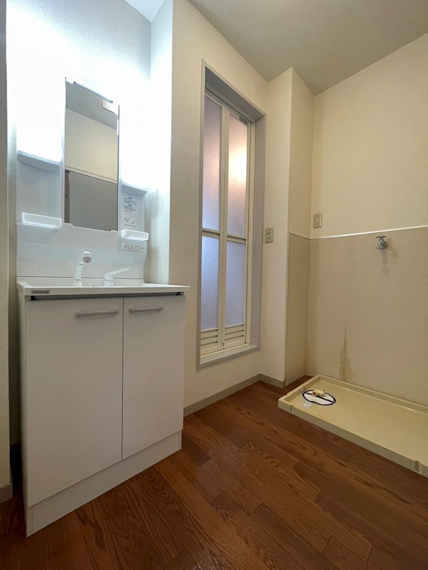 洗面設備　同仕様写真