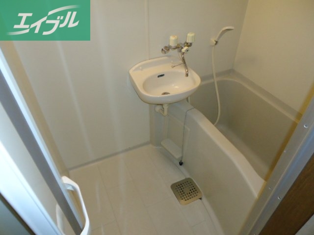 バス・シャワールーム　ユニットバス