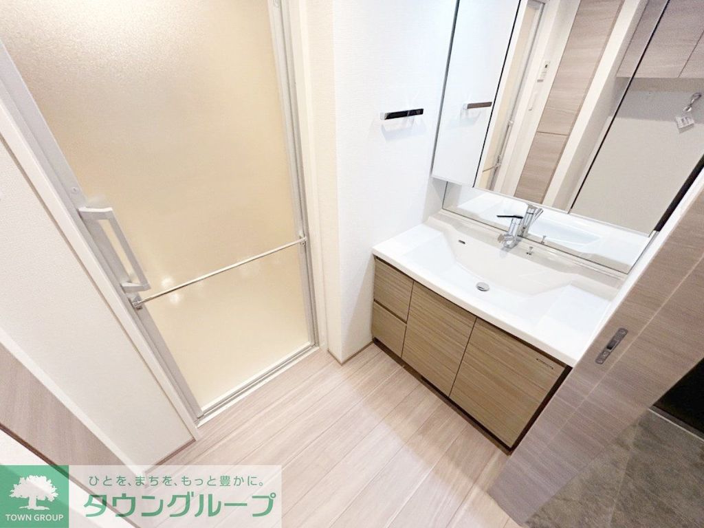 洗面設備　お部屋探しは株式会社　タウンハウジング　までお気軽にお問合…