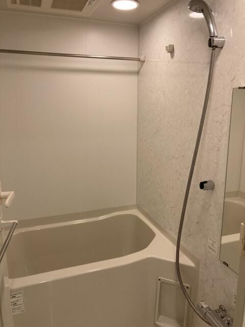 バス・シャワールーム　☆リラックスできるお風呂☆