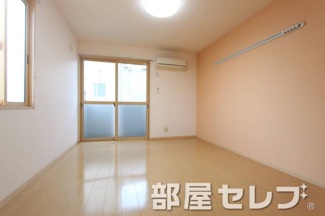 居室・リビング　キレイで明るいお部屋になります。