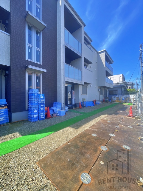 その他共有部分　外観（建設中）