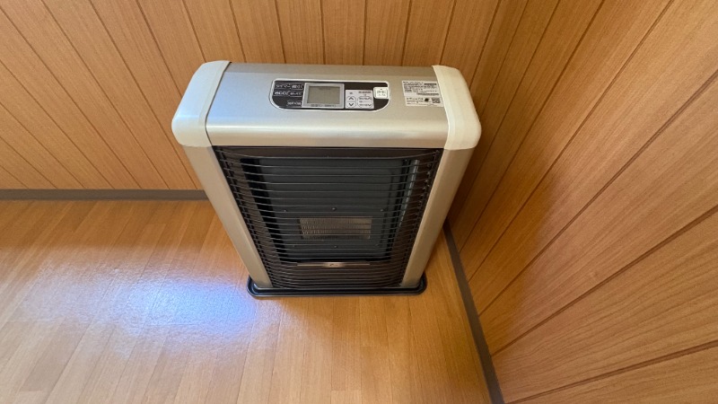 その他設備　灯油ストーブ