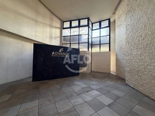 ロビー　アドバンス大阪ドーム前　ロビー