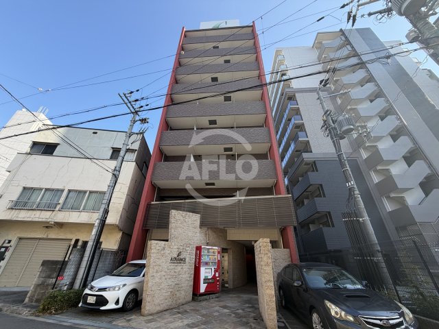 建物外観　アドバンス大阪ドーム前　外観