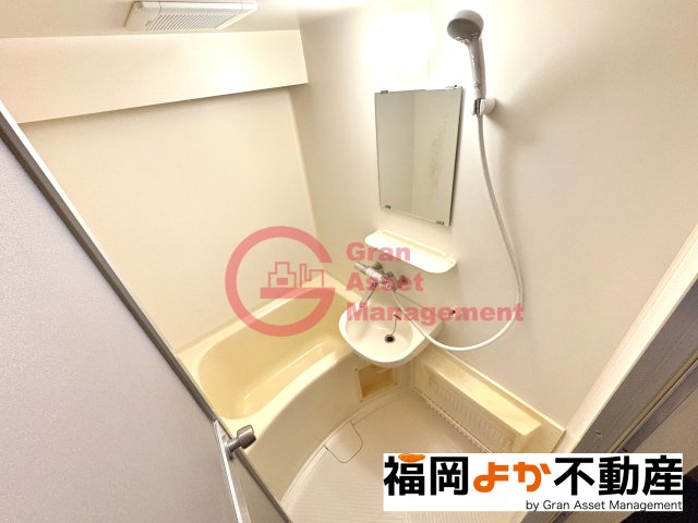 バス・シャワールーム　日々の疲れを癒すお風呂付です