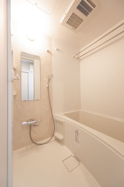バス・シャワールーム　※写真は同タイプ住戸です。