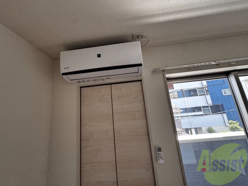 その他設備　こちらはエアコンです。これで夏も冬も快適に過ごせますね。