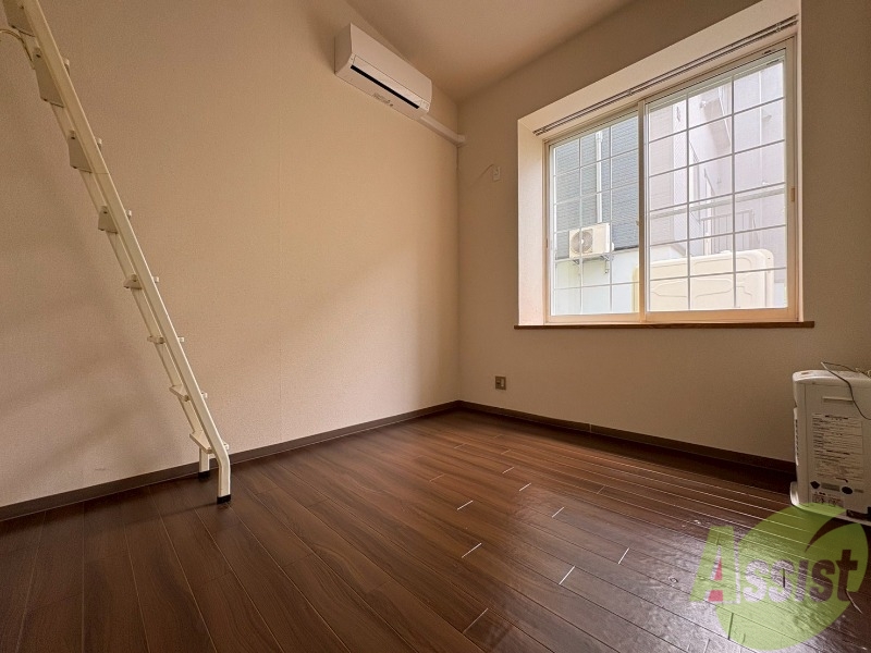 居室・リビング　広くてキレイなお部屋が広がっていて、充実した生活が送れそう。