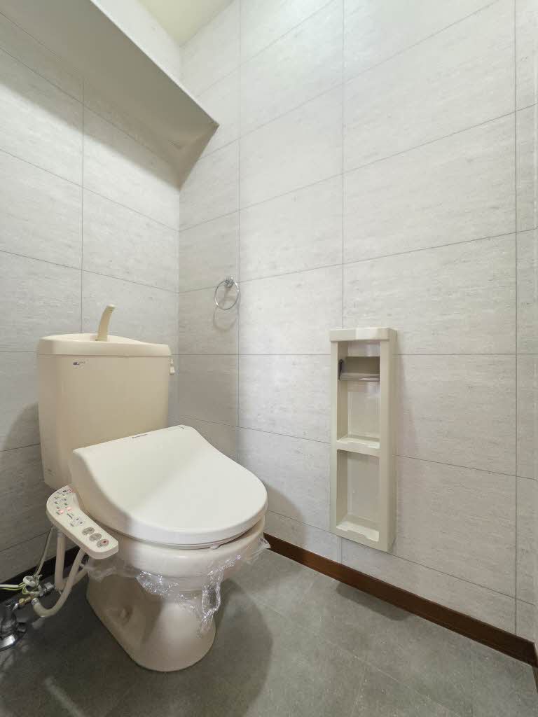 トイレ　ゆったりとした空間のトイレです