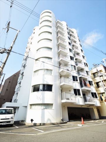 建物外観　ＺＥＵＳα　外観