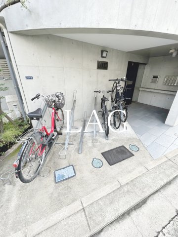 その他共有部分　駐輪場です。