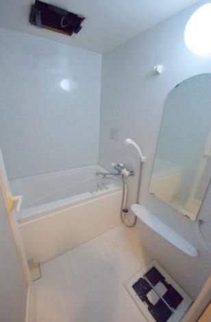 バス・シャワールーム　別タイプ部屋　参考写真です