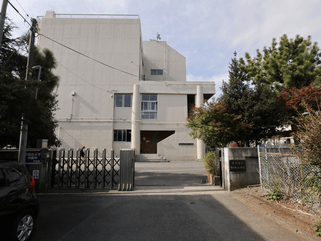 小学校　厚木市立厚木第二小学校（小学校）まで1233m