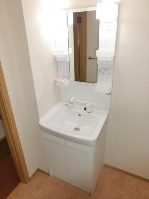 洗面設備　※現況と異なる場合は現況優先となります。