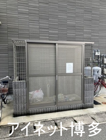 その他設備　敷地内ゴミ置き場あります！