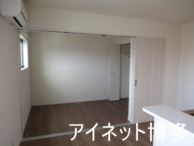 その他部屋・スペース　こちらは寝室にピッタリの洋室です