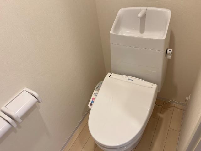 トイレ　トイレ