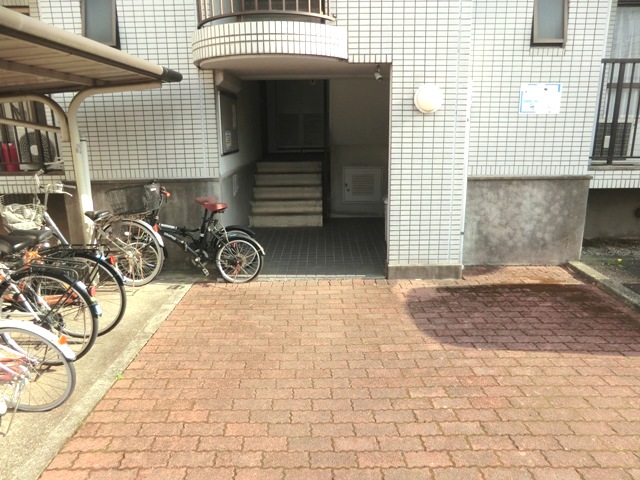 エントランス　★建物エントランスの画像です★