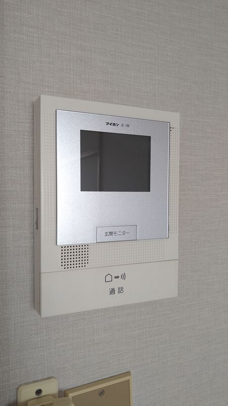 セキュリティ　安心のモニター付きインターホンです♪