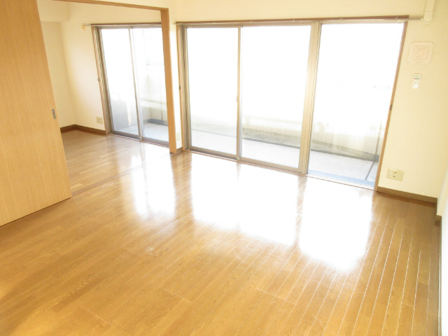 居室・リビング　同タイプの他のお部屋