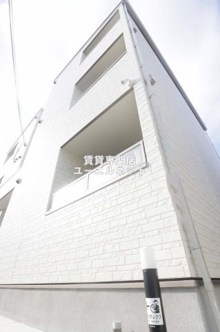 建物外観　シンプルで洗練されたデザインが毎日の暮らしに心地よさをプラス