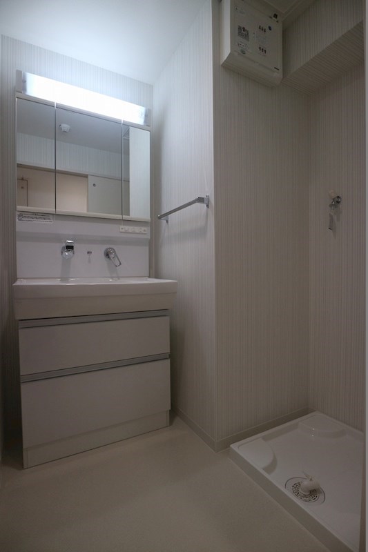 洗面設備　※別号室の参考写真になります。