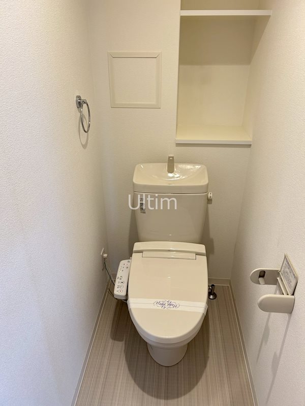 トイレ　別部屋のお写真です。