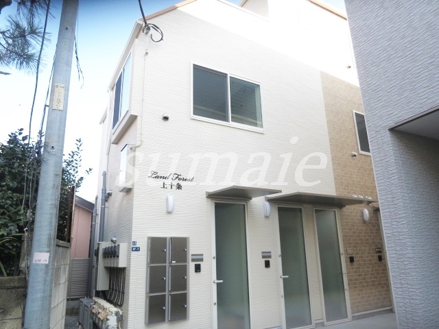 建物外観　タイル張りの外観です☆