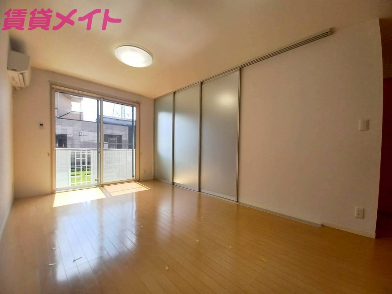 居室・リビング　別部屋参照。現状優先になります。