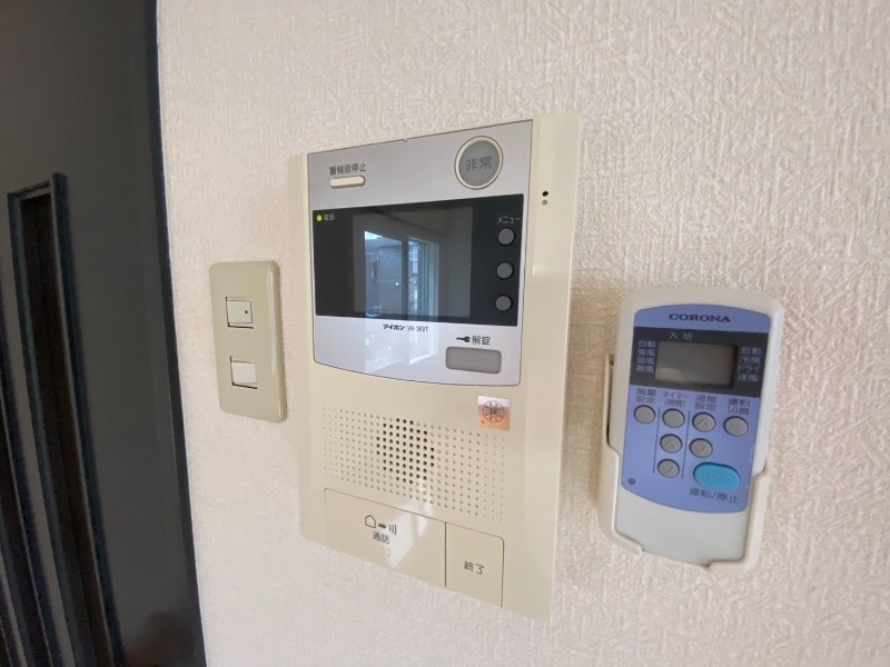 セキュリティ　インターホンで来客確認ができます。安心ですね。