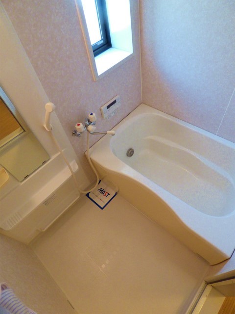 バス・シャワールーム　別部屋参考写真
