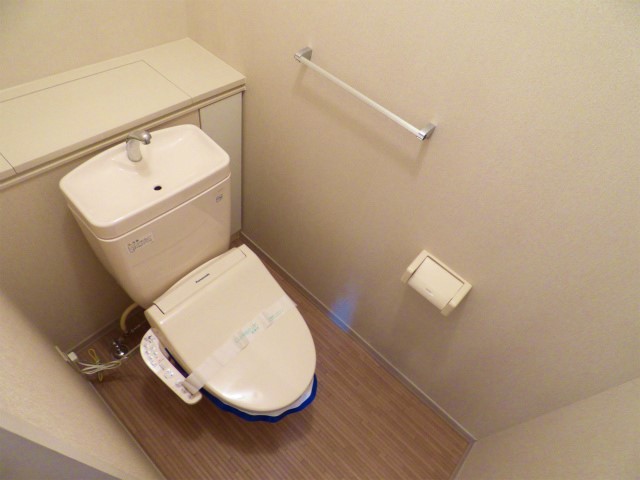 トイレ　別部屋参考写真