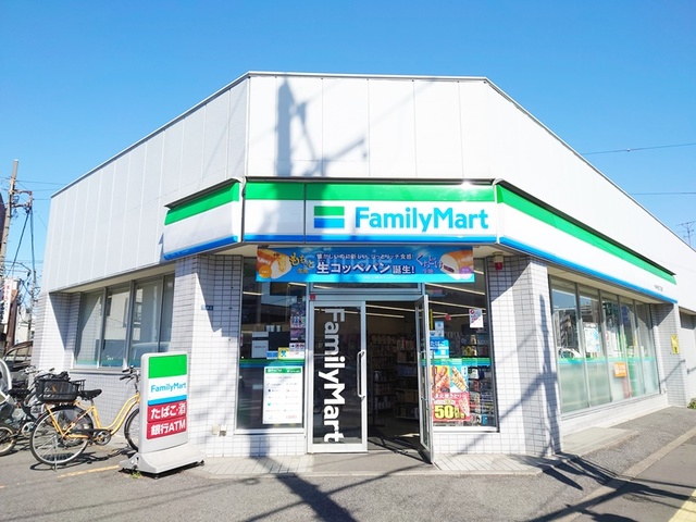 コンビニ　ファミリーマート十条仲原三丁目店（コンビニ）まで206m