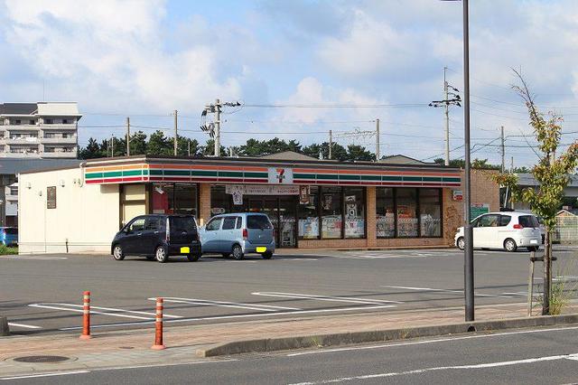 コンビニ　セブンイレブン東唐津駅前店（コンビニ）まで430m