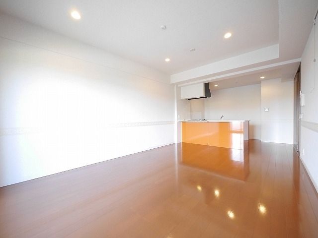 居室・リビング　★お問い合わせはタウンハウジング聖蹟桜ヶ丘店まで★