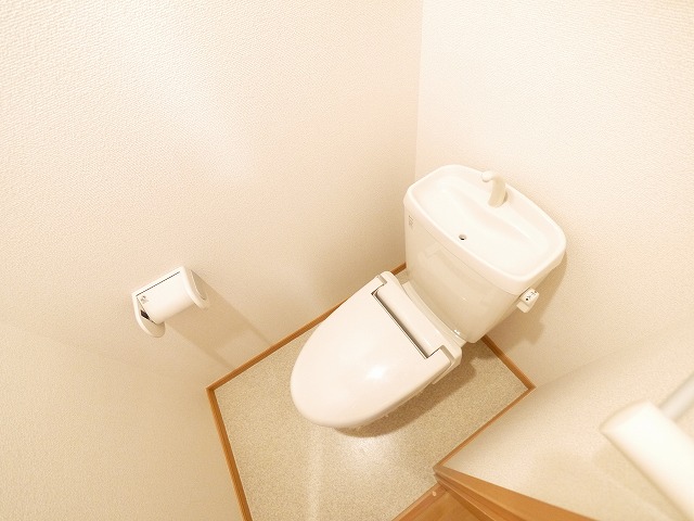 トイレ　ゆったりとした空間のトイレです