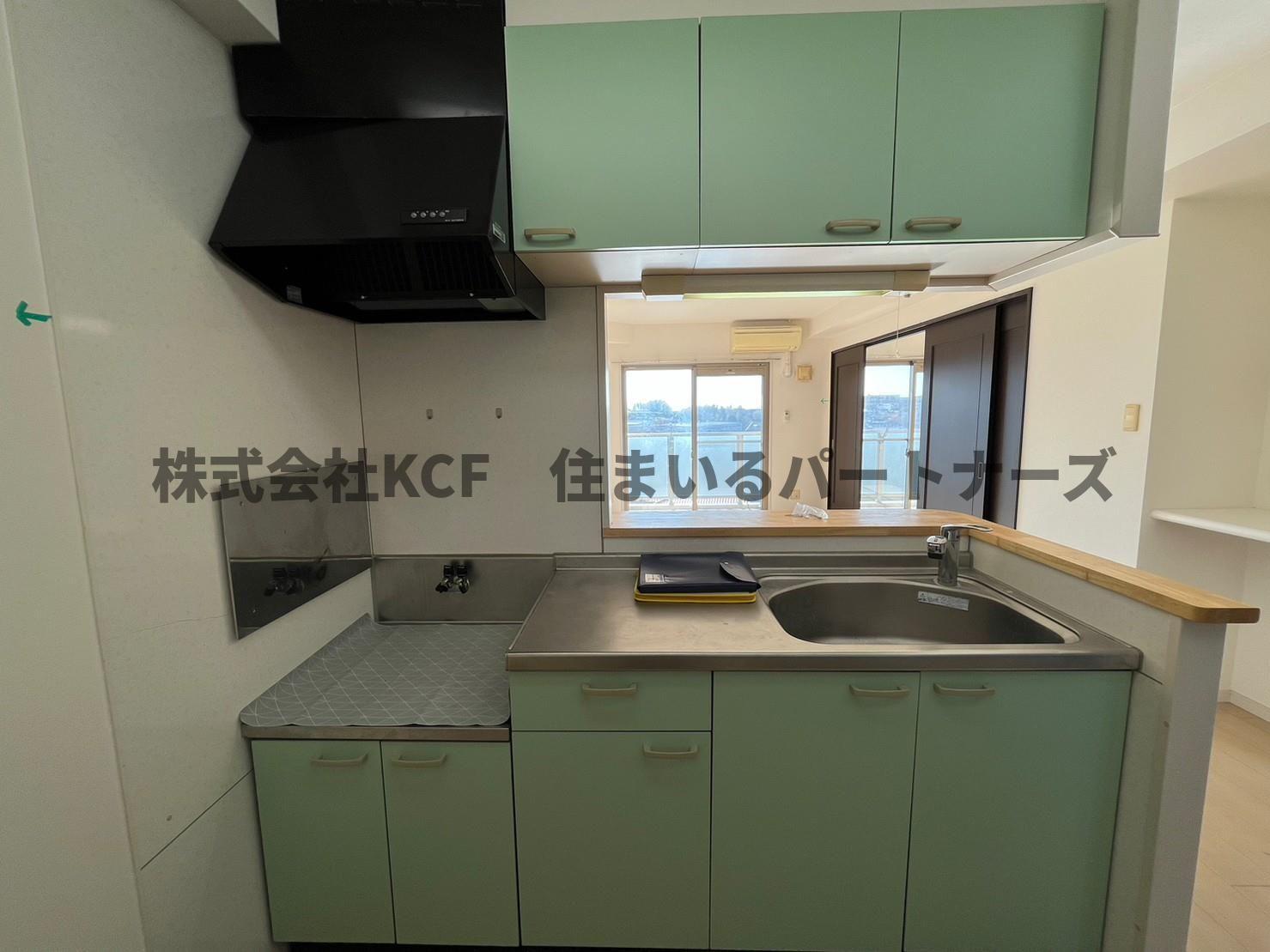 キッチン　ゆったりとしたリビングです